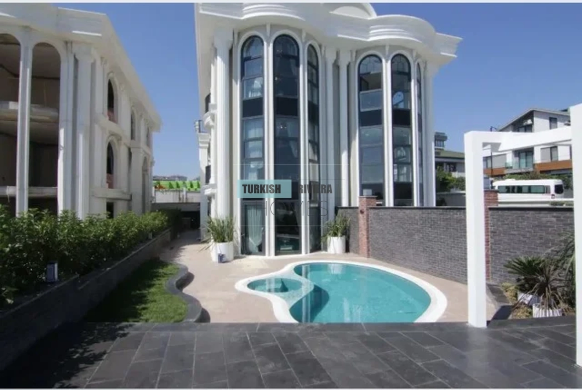 Elegant Seaside Villas for Families in Büyükçekmece Istanbul