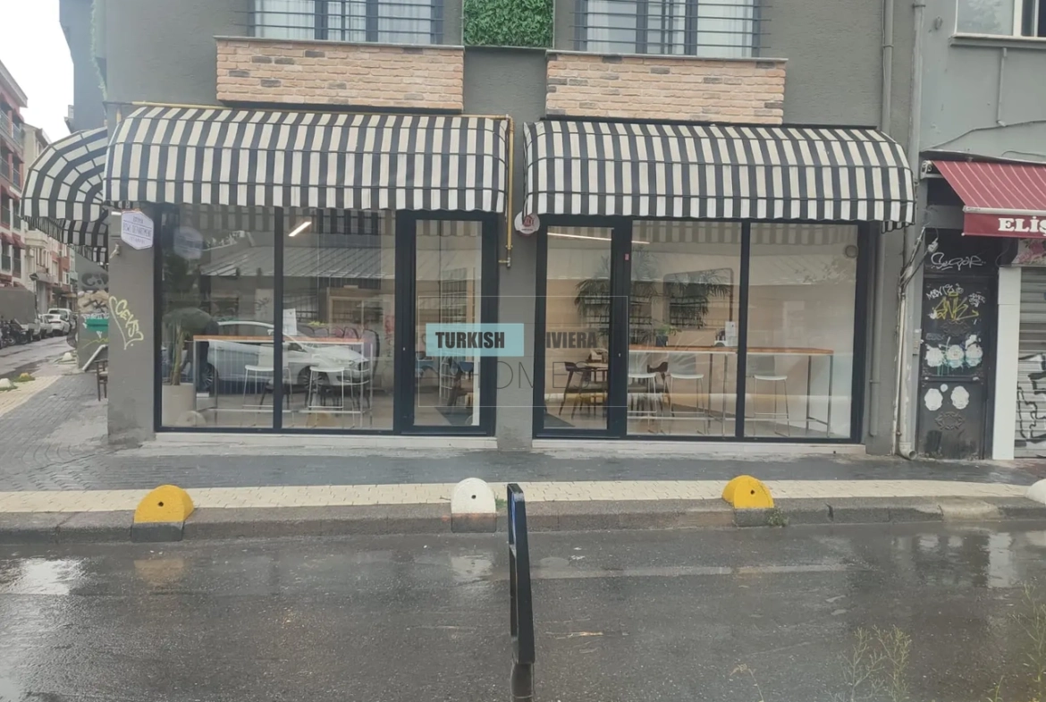 Prime Commercial Shop for Investment in Kadıköy, Istanbul