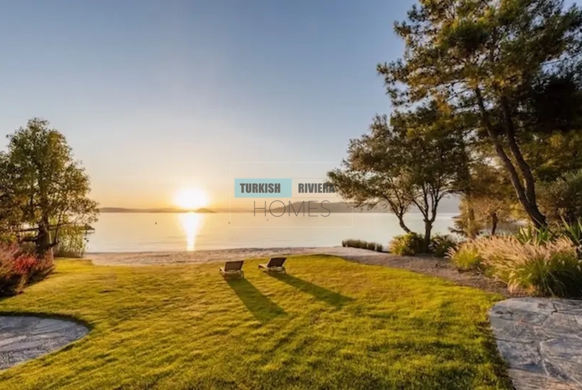 Elite Designer Residences with Private Beach Access in Türkbükü