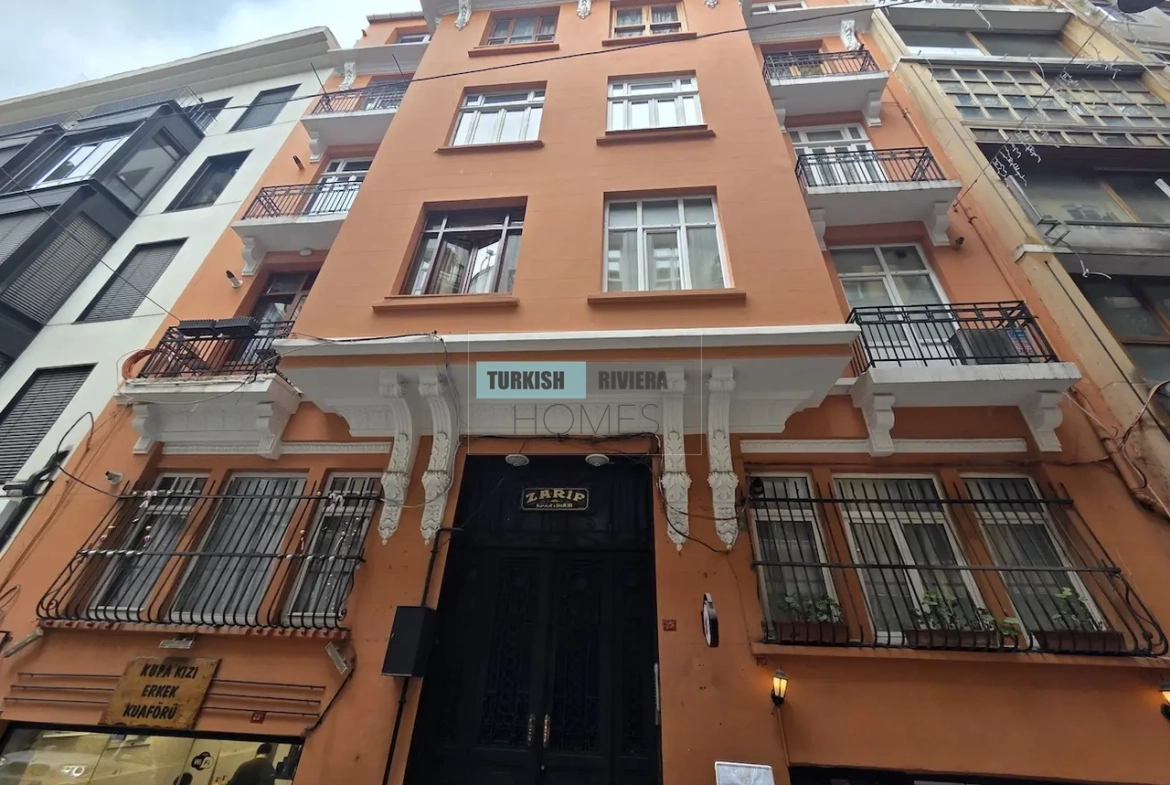 Historic Galata Apartment – Investment & Lifestyle Opportunity