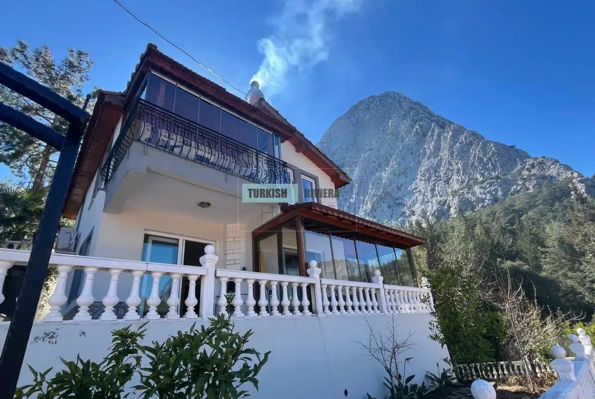 Nature-Inspired Private Villa Living in Konyaaltı, Antalya