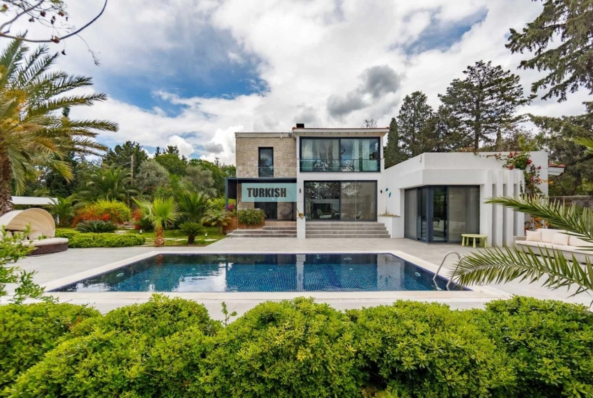 Ultra-Luxury Private Villa in Bitez with Serene Natural Views