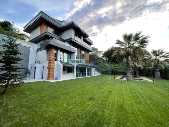 Where the Bosphorus Meets Luxury: Your Ultra-Modern Acarkent Villa Awaits