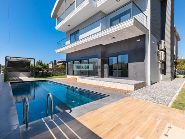 Exclusive 4 Bedroom Detached Villa for Sale in Side with Private Pool