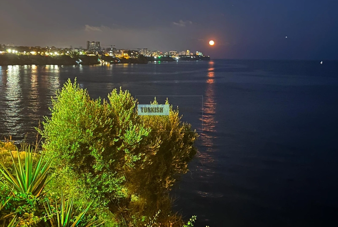 4 Star Luxury Hotel for Sale in Golden Horn Istanbul