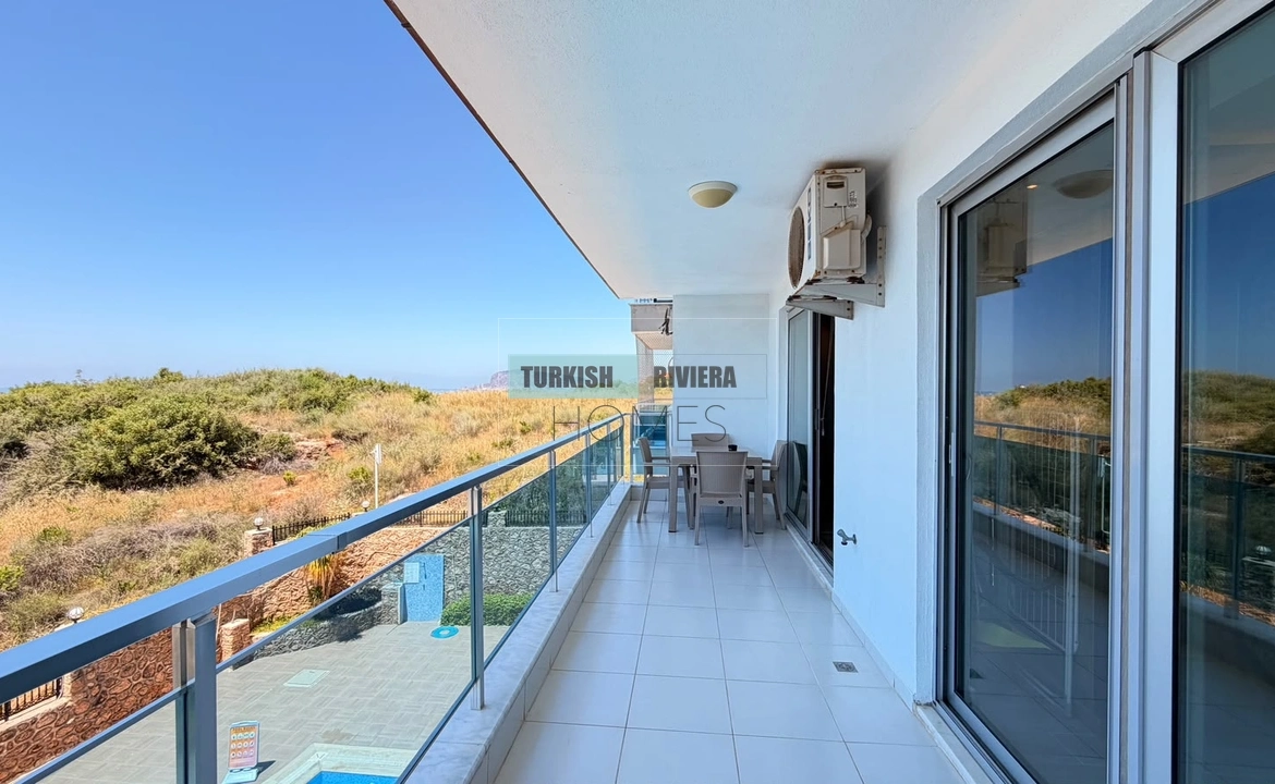 Elegant Coastal Residences with Sea Views in Kestel, Alanya