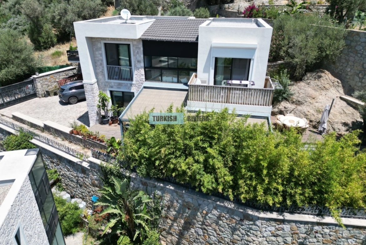 Luxury Detached Stone Villa Near Yalıkavak Marina