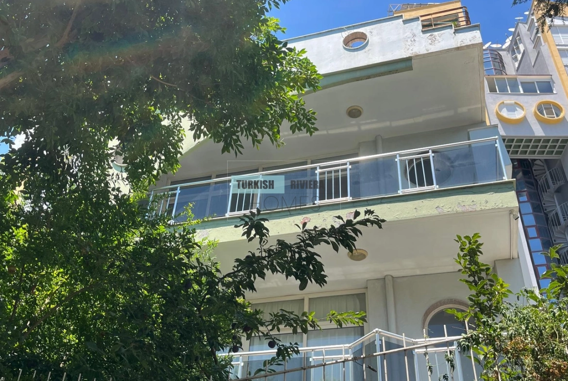 Affordable 4 Bedroom Triplex Villa for Sale in Konyaaltı, Antalya