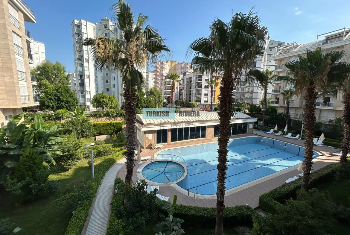 Elegant 1 Bedroom Resale Apartment for Sale in Prime Konyaaltı, Antalya