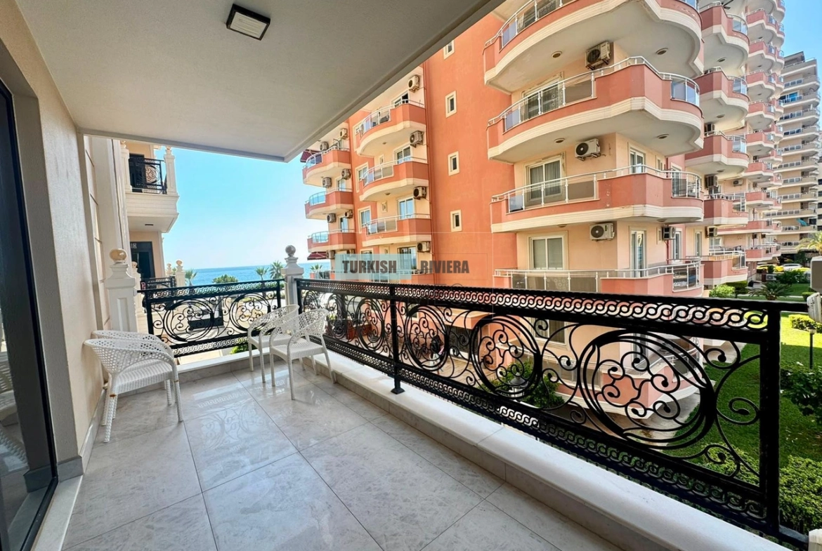 Fully Furnished Beachfront Apartment for Sale in Mahmutlar, Alanya