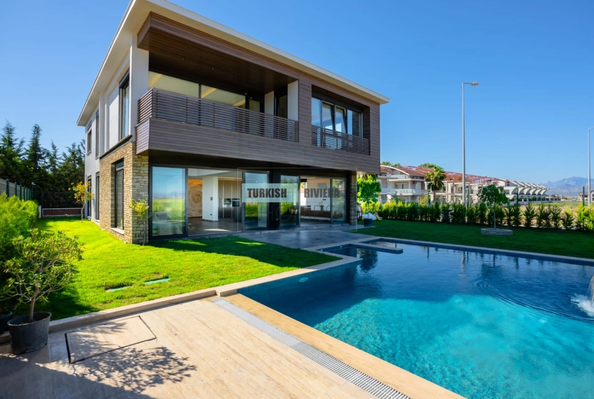 Luxury 4 Bedroom Detached Villa Near Golf Courses in Belek, Antalya