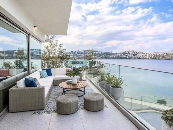 Luxury Seafront Apartments with Private Beach in Yalıkavak, Bodrum
