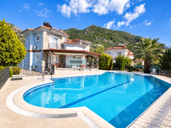 Fully Furnished 4-Bedroom Villa with Private Pool in Fethiye Üzümlü