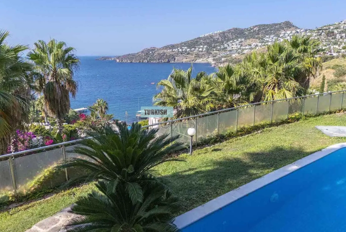 Fully Furnished Sea View Villa for Sale in Yalıkavak, Bodrum