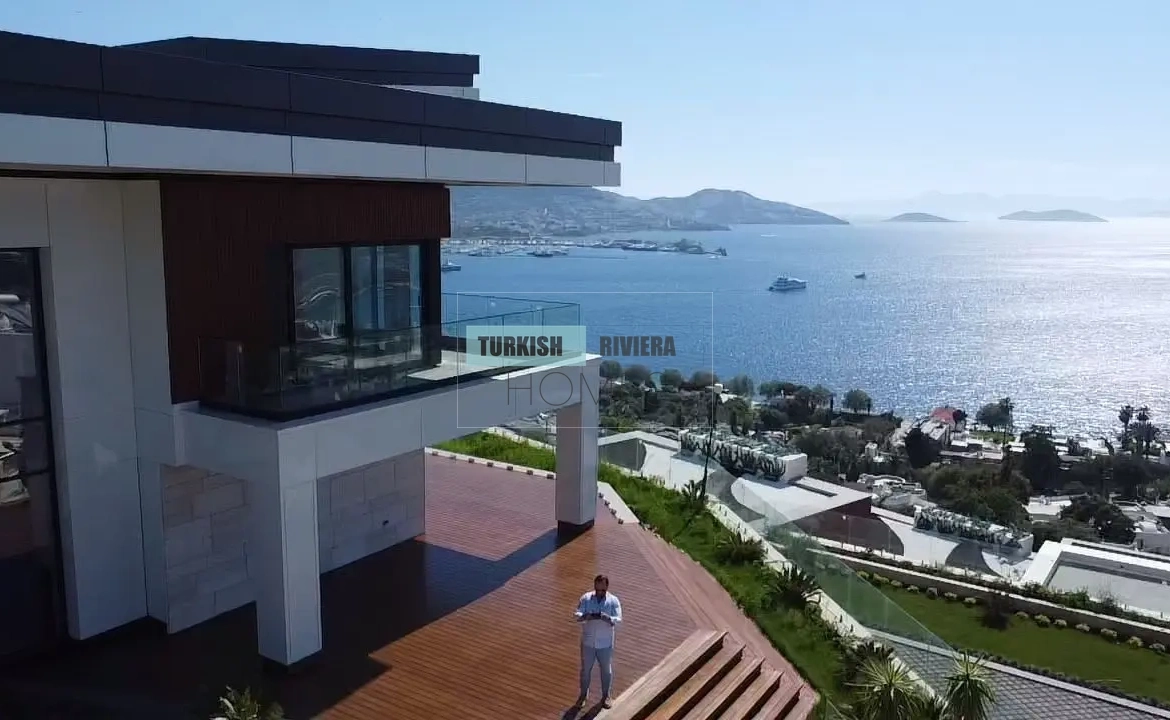 Luxury Sea View Villas for Sale Near Yalıkavak Marina, Bodrum