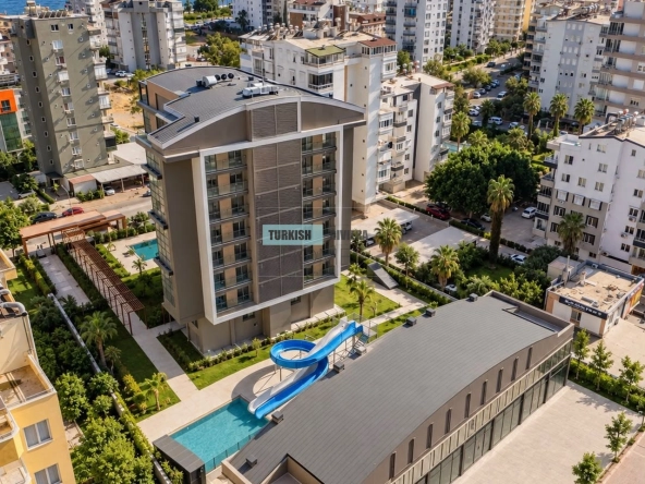 Spacious Commercial Properties for Sale in Konyaaltı, Antalya
